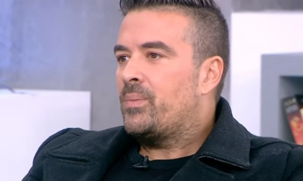 Αϊβάζης για κορονοϊό: “Δαγκώθηκα” όταν με πήρε η κόρη μου κλαίγοντας